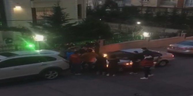 Bağcılar'da sokağa çıkma kısıtlamasında sokakta doğum günü partisi