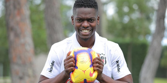 Beşiktaş Nicolas Isimat-Mirin'in sözleşmesini feshetti!