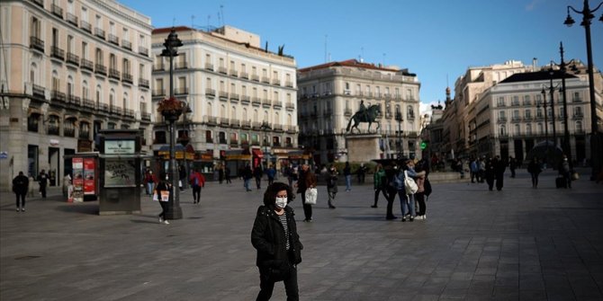İspanya Kovid-19'un etkisiyle 2020'de turizmde en kötü yılını geçirdi