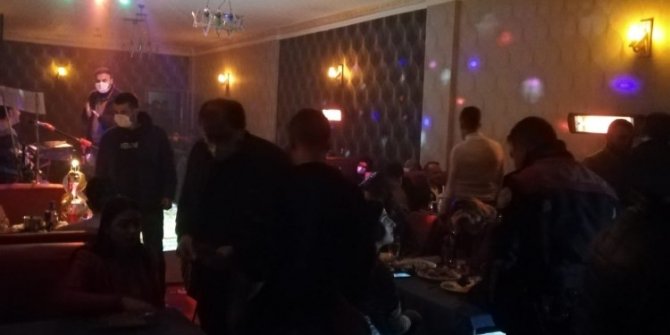 Konya’da ruhsatsız eğlence mekanındaki 56 kişiye işlem yapıldı