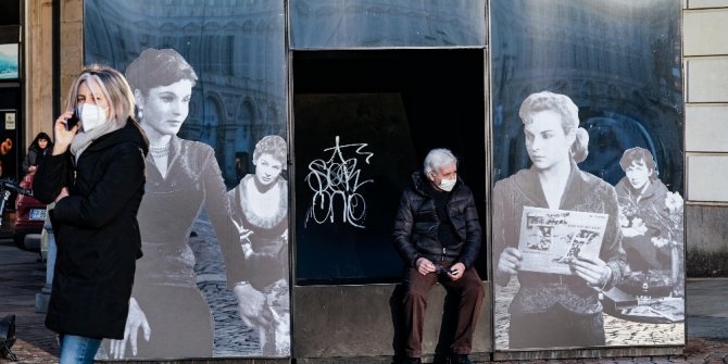 İtalya’da Covid-19’a bağlı can kaybı 90 bini aştı