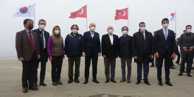 Bakan Karaismailoğlu: Çanakkale Boğazı'ndan geçiş süresi 6 dakikaya inecek