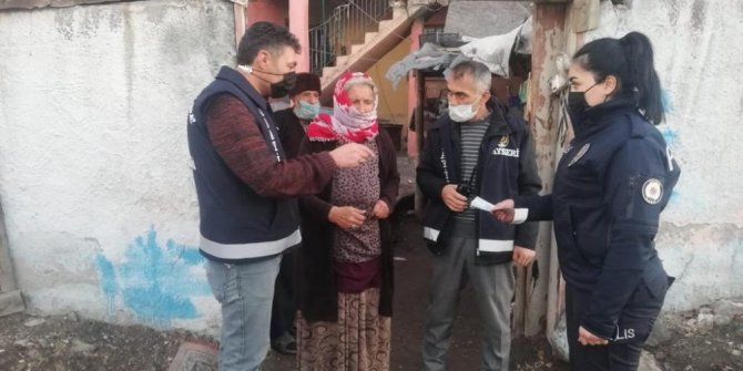 Kayseri polisi yaşlı kadının yüzünü güldürdü