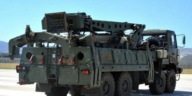 S-400 krizi: ABD'den Türkiye'ye daha fazla yaptırım tehdidi
