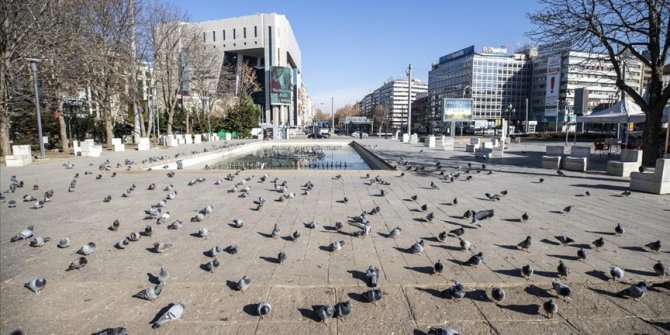 Cadde ve sokaklarda sessizlik sürüyor