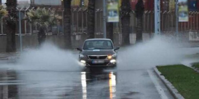 Meteoroloji uyardı: Sağanak yağış geliyor