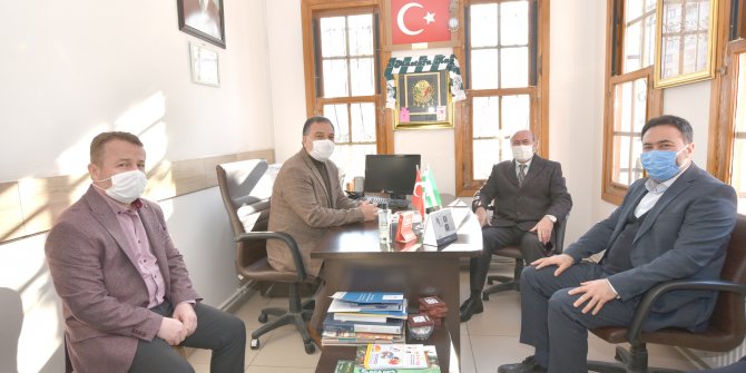 Pekyatırmacı’dan mahalle ziyaretleri