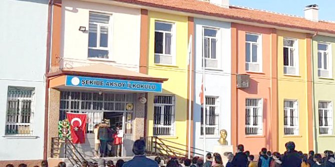 Şekibe Aksoy İlkokulu’nda Veli Kütüphanesi açıldı