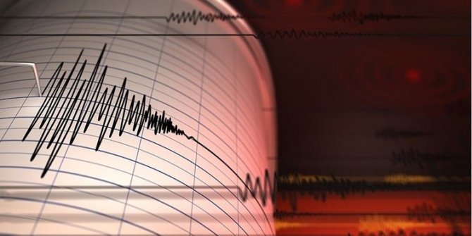 Afyonkarahisar'da 3,9 büyüklüğünde deprem