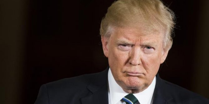 Trump’ın vergi kayıtları, Manhattan Bölge Savcısı Vance’e teslim edildi