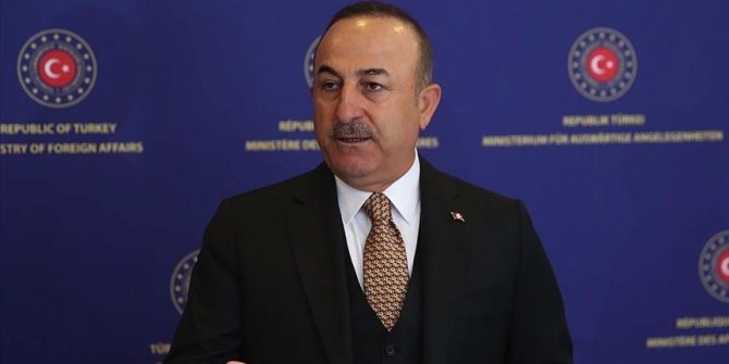 Cavusoglu poručio da Zapad i dalje ima dvostruke standarde kada se radi o terorizmu