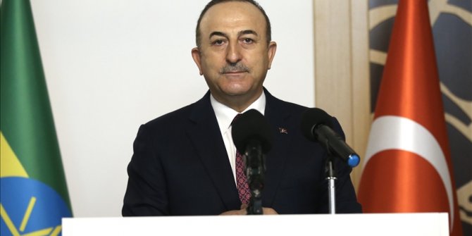 Cavusoglu: Zemlje koje se navodno bore protiv terorizma nijeme na masakr koji su počinili teroristi PKK-a