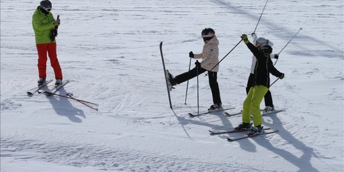 Zimska "zemlja čuda" u istočnoj Turskoj privlači turiste