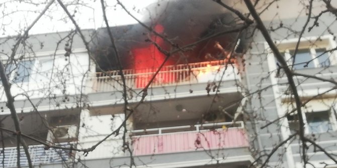 4. katta çıkan yangın korkuttu