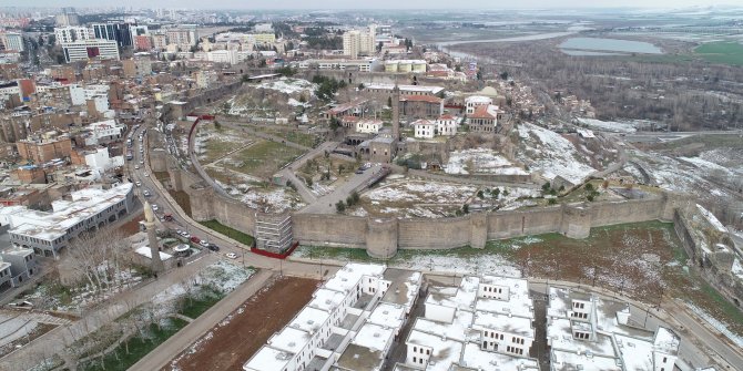 Vali Karaloğlu: Diyarbakır, yeniden küllerinden doğuyor