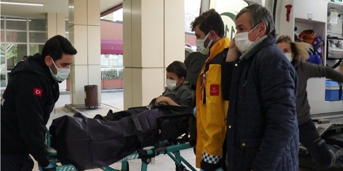 Evine giderken sokak köpeğin saldırdığı çocuk dehşeti yaşadı
