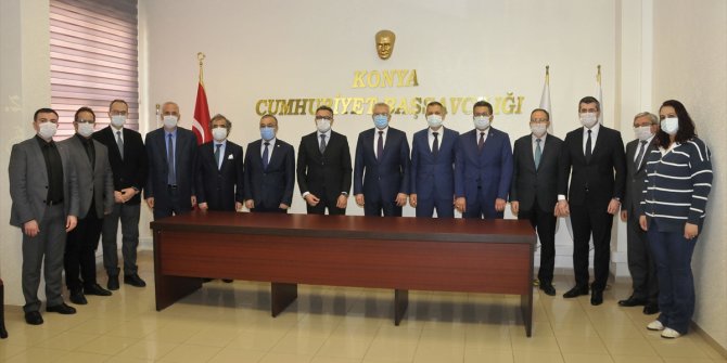 SÜ'den hakim ve savcı adaylarına eğitim desteği