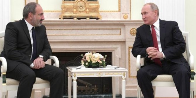 Putin ve Paşinyan Ermenistan'ı görüştü