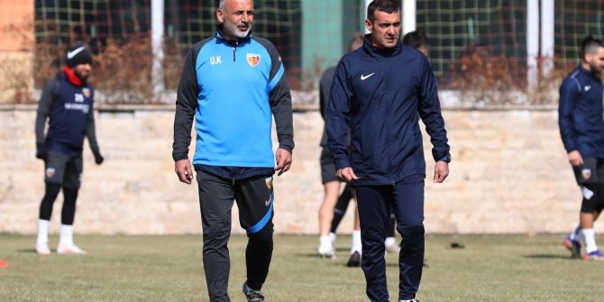 Kayserispor Uğur Kulaksız ile devam edecek