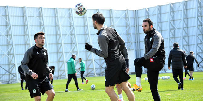 Konyaspor'da 4 oyuncu Başakşehir maçında forma giyemeyecek