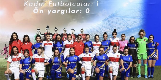 TFF ile Turkcell, 8 Mart Dünya Kadınlar Günü nedeniyle gösteri maçı düzenledi