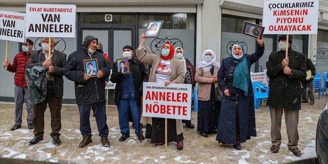 Families march against PKK terrorists in eastern Turkey