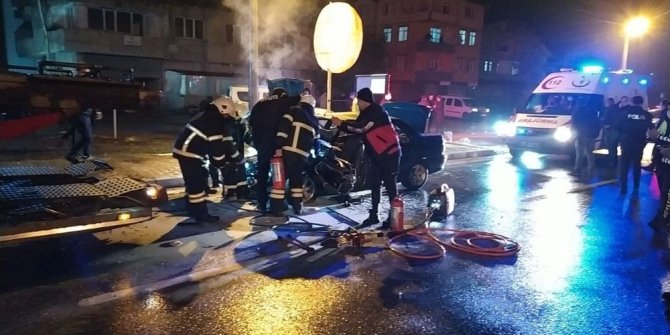 Otomobil tıra arkadan çarptı: 1 ağır yaralı