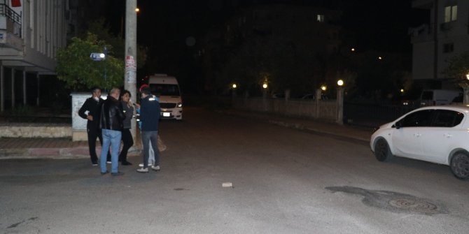 Sokak ortasında evsiz gence silahlı saldırı: 1 yaralı