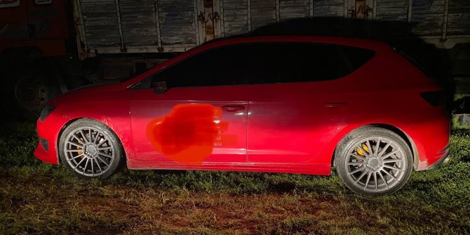 Kovalamacayla yakalanan sürücünün otomobilinin, 2 yıldır arandığı ortaya çıktı