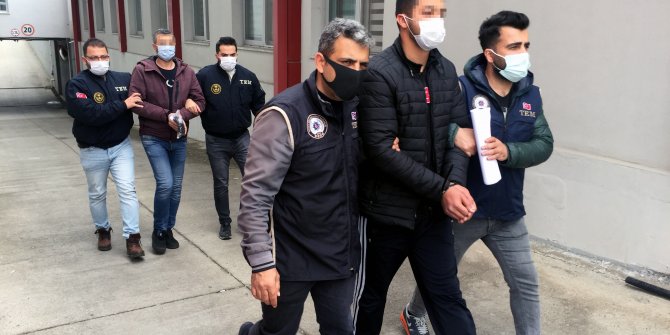 PKK’nın korsan gösterilerine katıldı, fotoğrafın fotomontaj olduğunu öne sürdü