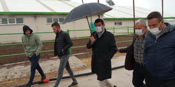 Başkan Çiğdem’den yangında zarar gören besihanede incelemelerde bulundu