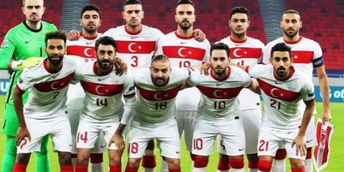 Türkiye - Hollanda! Muhtemel 11'ler