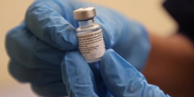 Hong Kong'da Pfizer-BioNTech aşısının kullanımı durduruldu