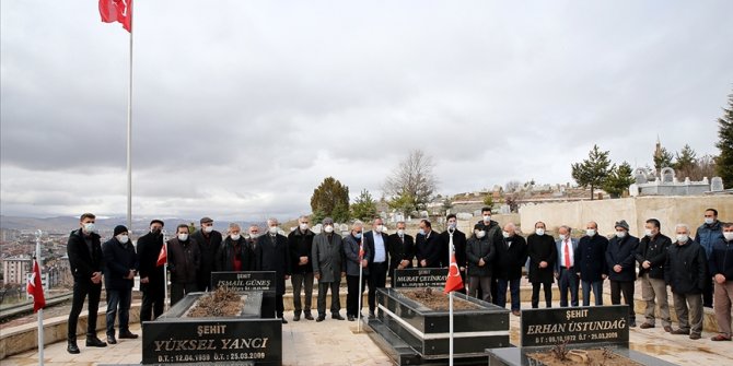 Muhsin Yazıcıoğlu ve beraberindekiler, vefatlarının 12. yılında Sivas'ta anıldı