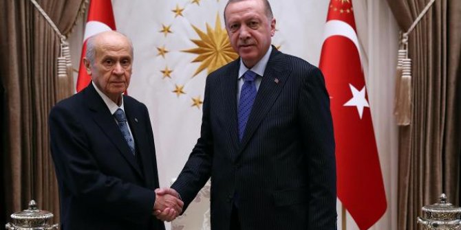 Bahçeli'den Erdoğan'a kongre tebriği