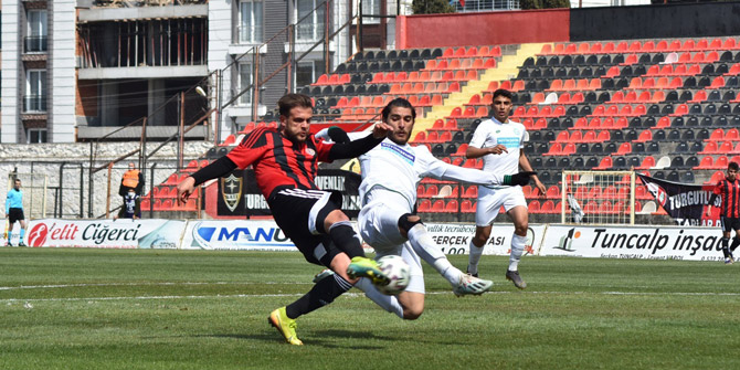 1922 Konyaspor deplasmandan puan çıkardı