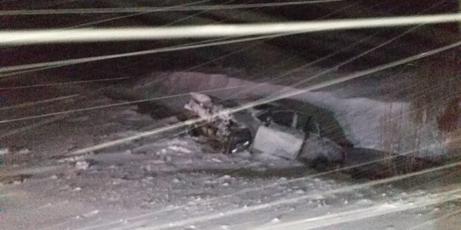Konya'da yoldan çıkan otomobil dereye düştü: 1 yaralı