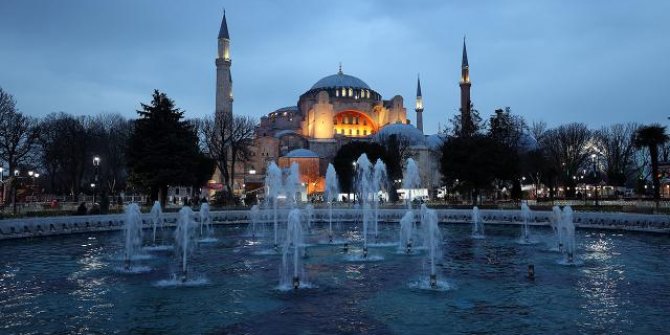 Bugün Ramazan'ın müjdesi Berat Kandili