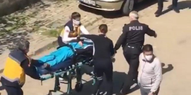 Annesinin ölümüne şahit olmaması için küçük kız, olay yerinden böyle uzaklaştırıldı