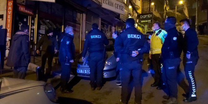 Takip ettiği kocasını bir kadının evinde yakalayınca ortalığı birbirine kattı