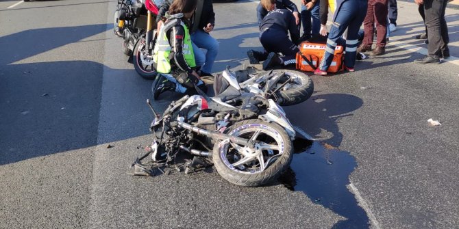 Kamyonla çarpışan motosikletin sürücüsü hayatını kaybetti