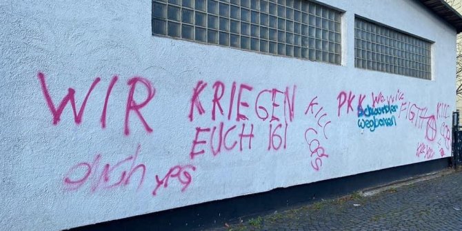 Almanya’da PKK’dan camiye çirkin saldırı