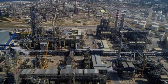 Petrol ithalatı ocak ayında yüzde 24,7 azaldı