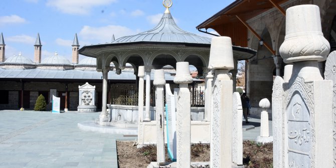 Mevlana Müzesi'nde 'koronavirüs' sessizliği