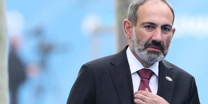 Ermenistan Başbakanı Paşinyan istifa edeceğini açıkladı