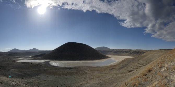 Meke Gölü kurudu, kış yağışları yetmiyor