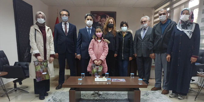 Seydişehir'de "en çok kitap okuyanlar" ödüllendirildi