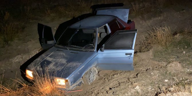 Polisin ’dur’ ihtarına uymadı tarlaya uçtu