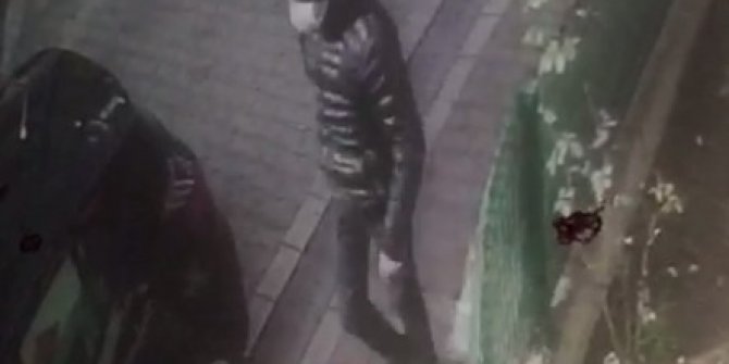 Evinin önüne aracını park etti, kurşun yağmuruna tutuldu