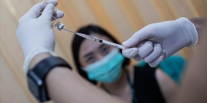 Dünya genelinde 610 milyon dozdan fazla Kovid-19 aşısı yapıldı